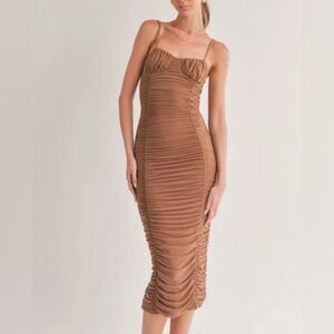 Sage The Label Brown Ruched Bodycon Midi Dress(Size Small)